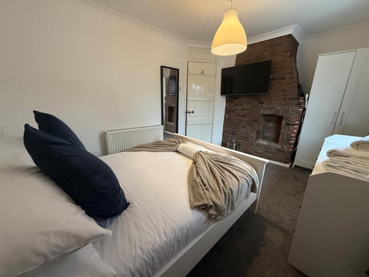 Tidal Walk Cottage By The Sea Harwich Quarto foto